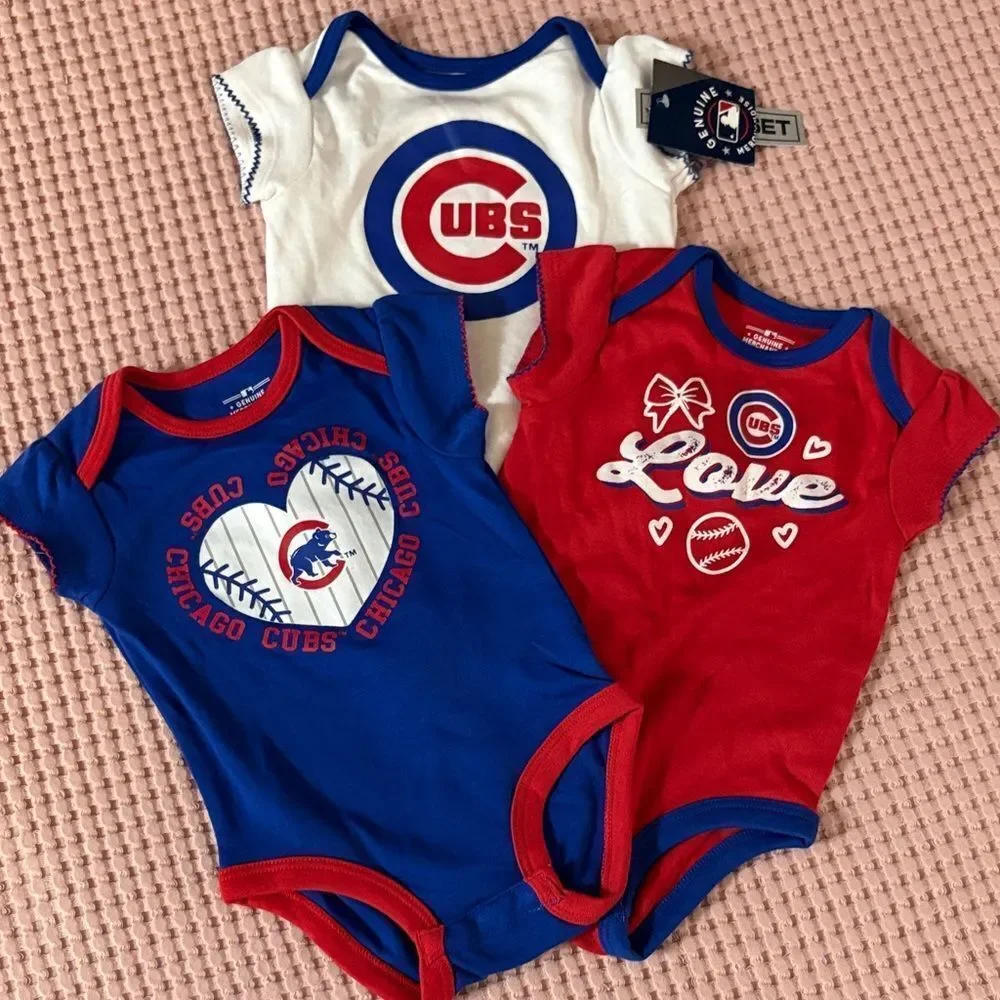 NWT Chicago Cubs Baby Girl Onesies Set Size 6/9 mo
